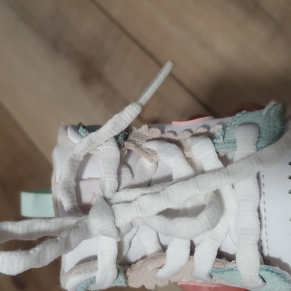 Toddler air jordans - Picture 7 of 7